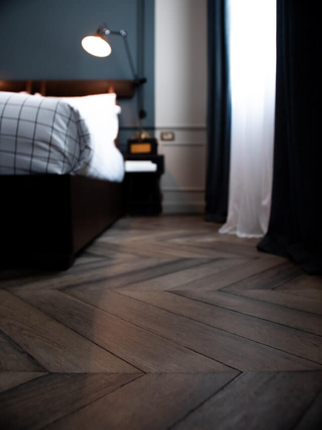 Hardwood Flooring vs Carpet Flooring for a Bedroom